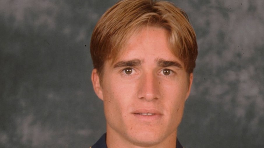 Ex-jogador do Real Madrid, Javier Dorado morreu aos 48 anos Ex-jogador do Real Madrid, Javier Dorado morreu aos 48 anos