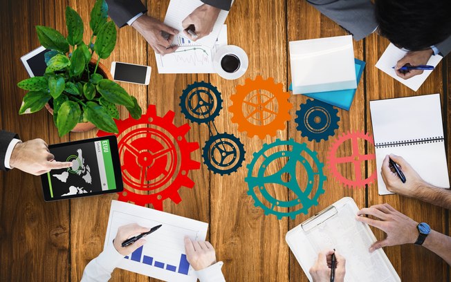 Simplificar processos é um dos focos dos CSCs, mostra IEG