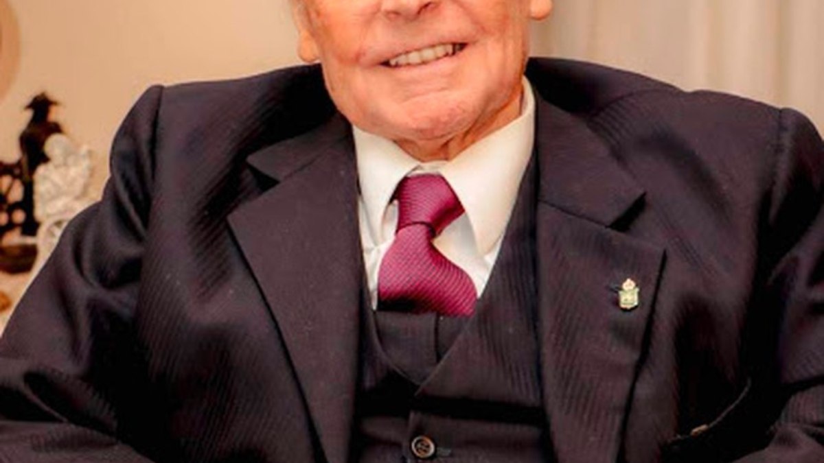Dom Luiz de Orleans e Bragança morre aos 84 anos