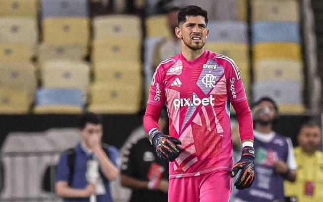 Rossi se destaca na meta do Flamengo Rossi se destaca na meta do Flamengo