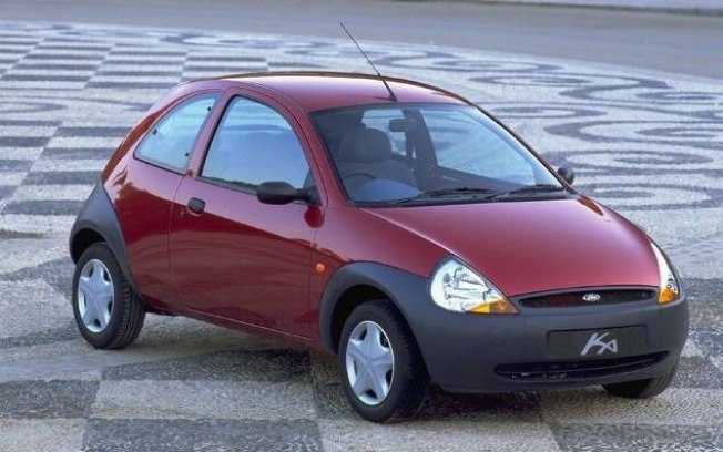 A primeira versão do Ford Ka trazia um visual inovador e teve relativo sucesso entre os carros compactos, especialmente na Europa A primeira versão do Ford Ka trazia um visual inovador e teve relativo sucesso entre os carros compactos, especialmente na Europa
