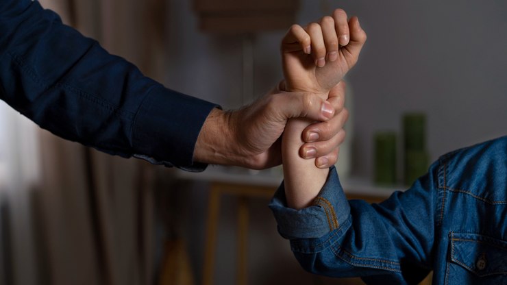 Vítimas de violência doméstica terão 1 ano para prestar queixa