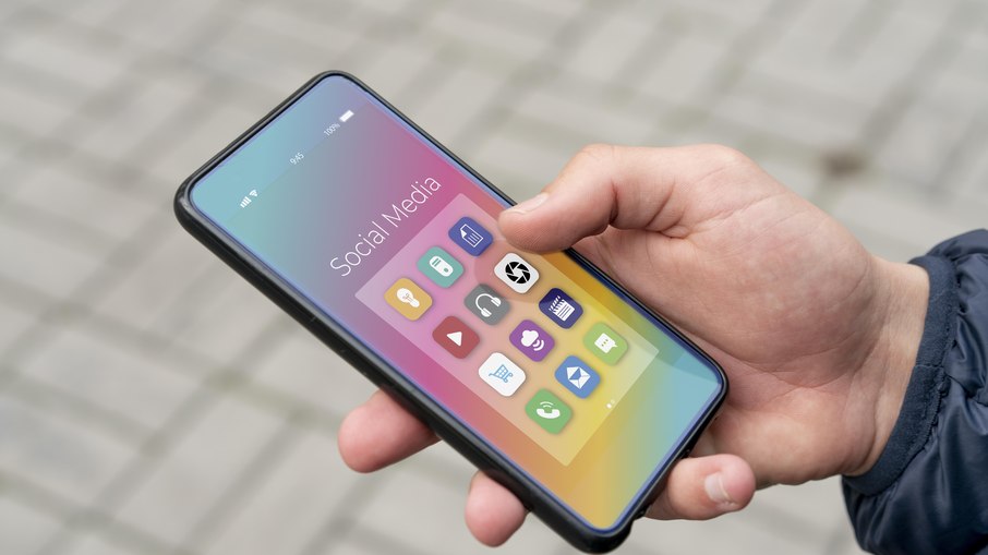 Celulares com tela grande: 5 modelos gigantes