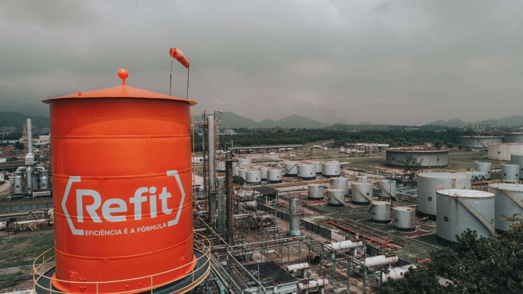 Justiça decreta falência de empresas do Grupo Refit