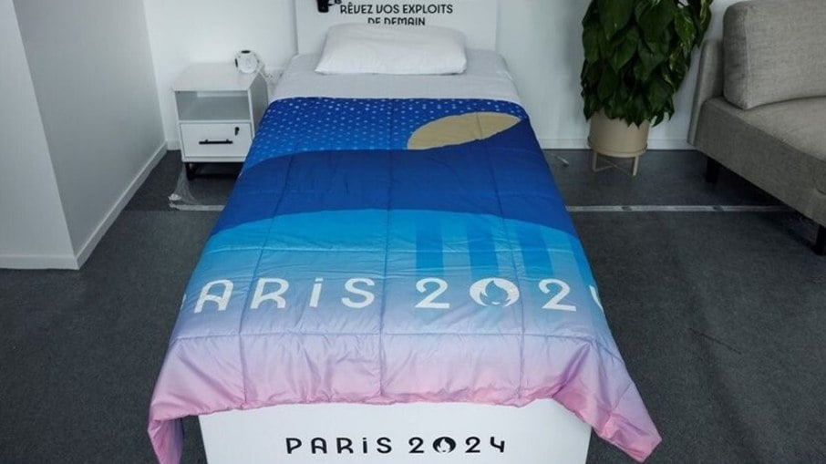 Vila Olímpica terá camas de papelão, mas não proibirá relação sexual entre atletas