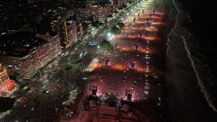 PCDs%20enfrentam%20caos%20e%20exclus%C3%A3o%20em%20show%20de%20Lady%20Gaga%20no%20Rio