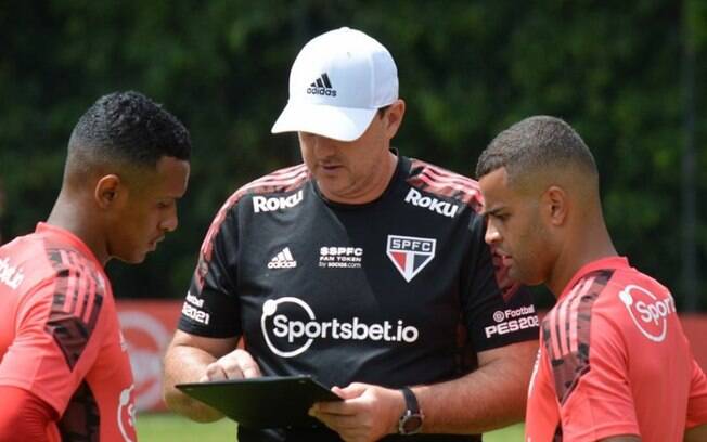 Reforçado por jogadores da base, São Paulo encerra a primeira semana de pré-temporada