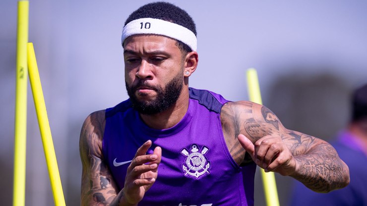 Memphis vai jogar? Recuperado, Corinthians relaciona holandês