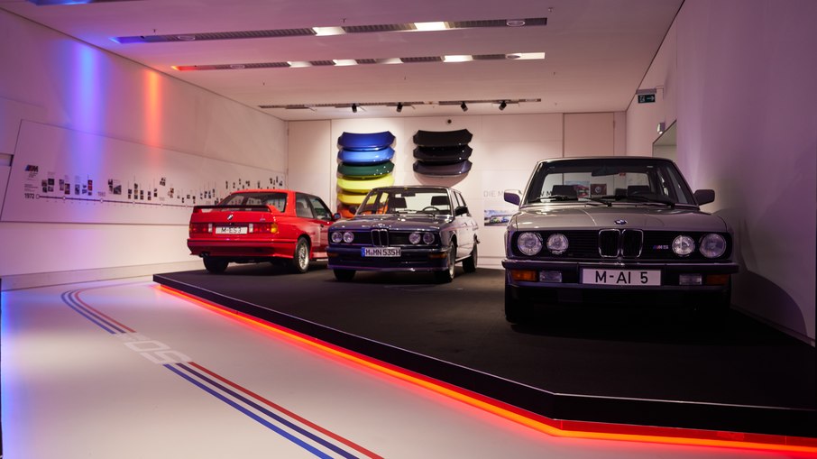 Museu da BMW conta com 26 unidades dos modelos especiais M da linha BMW como o M1 e o BMW 3.0 CSL.