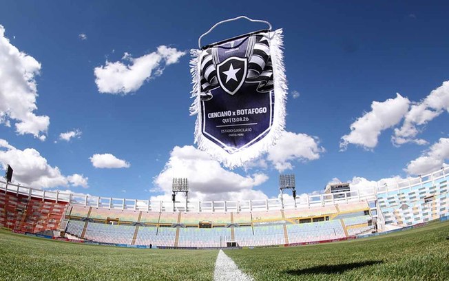 Botafogo precisa recuperar imagem após goleada para o Cienciano (PER)
