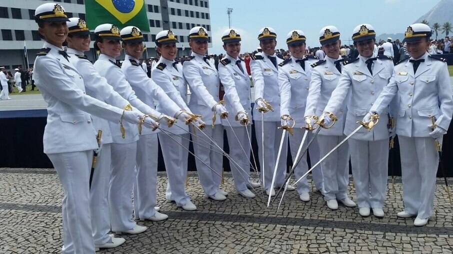 Marinha publica edital de concurso da Escola Naval