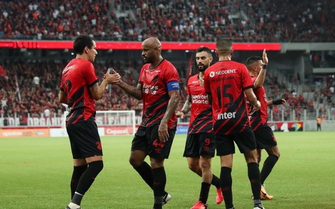 Com vitória sobre o FC Cascavel, Athletico atinge recorde de invencibilidade no Estadual