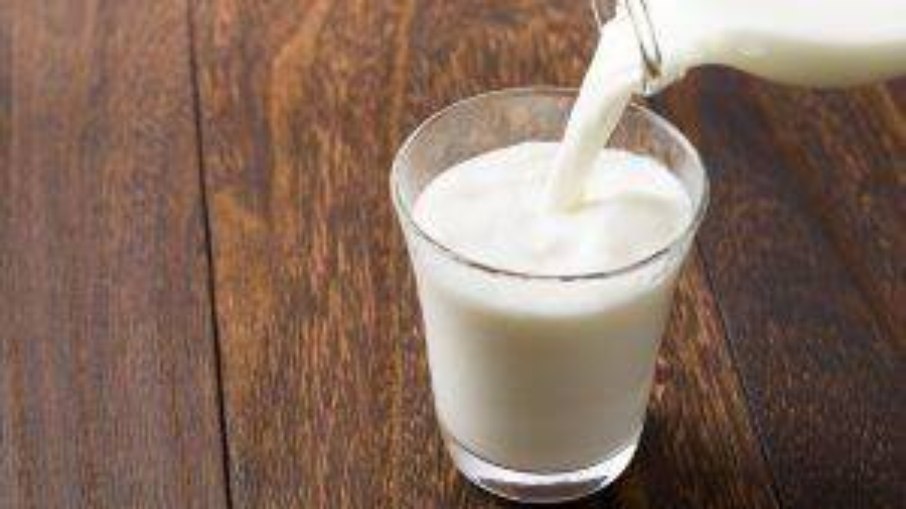 SP: em julho, preço do leite ultrapassa o da gasolina em 14%