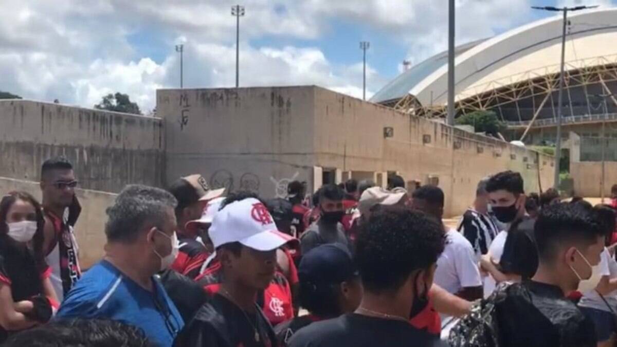 Torcedores do Flamengo compram ingresso para setor sul, do Atlético-MG