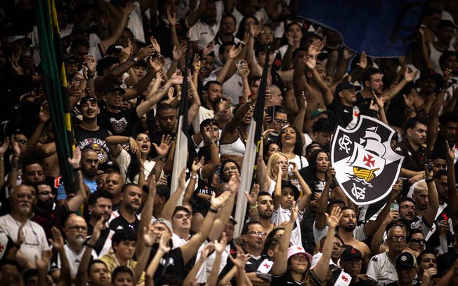 Vasco deve mandar o clássico no Nilton Santos