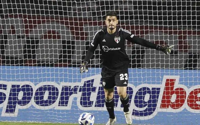 Rafael celebra convocação para a Copa América