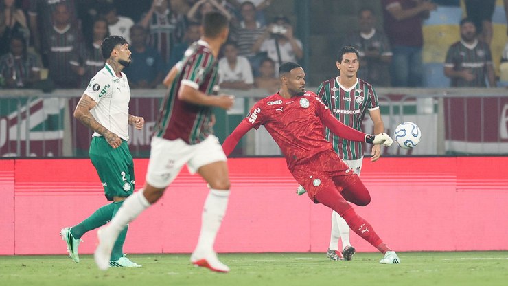 Vini vai mal, dá lugar a Endrick, que salva Real Madrid