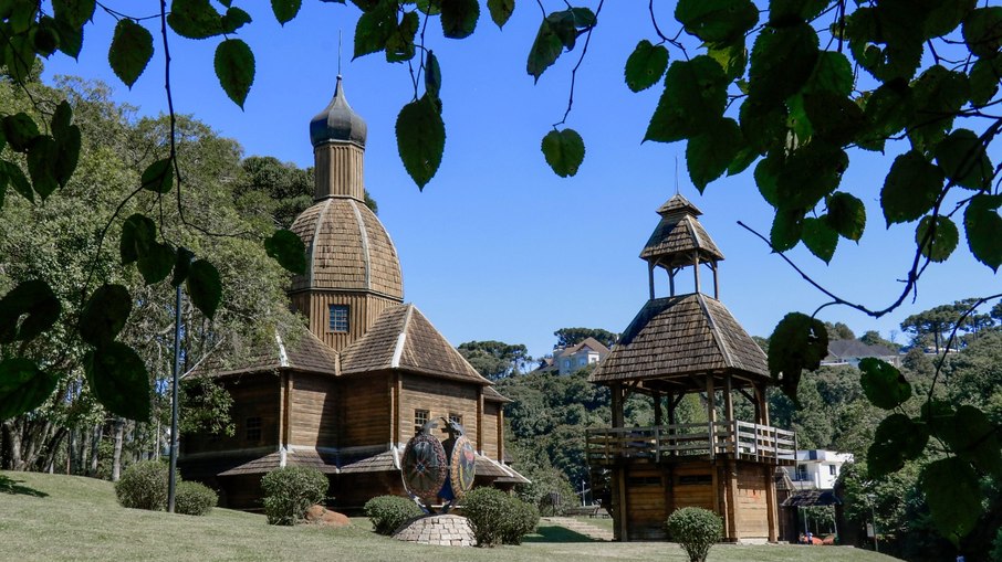 Parque Tingui (Memorial Ucraniano)