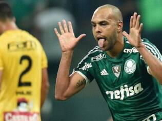 Alecsandro é destaque no Palmeiras Alecsandro é destaque no Palmeiras