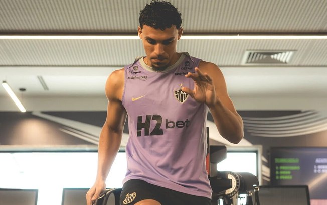 Camisa 30 desfalcou o Galo contra Internacional e Cruzeiro Camisa 30 desfalcou o Galo contra Internacional e Cruzeiro