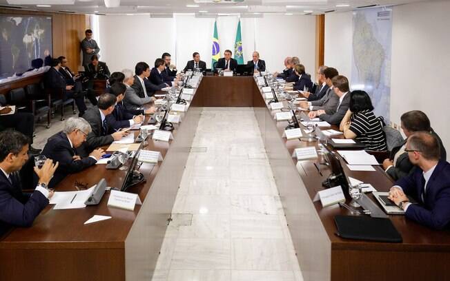 Bolsonaro comandou a segunda reunião ministerial 