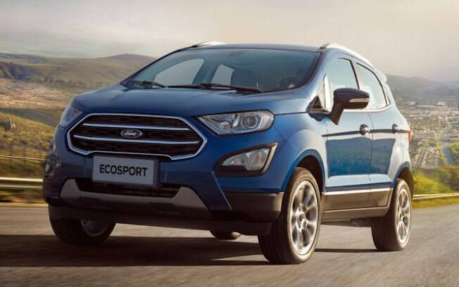 Ford EcoSport 2018 passa a ter mudanças nodesenho, seguindo a nova identidade visual da marca no mundo