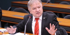 Câmara apura fraudes no Bolsa Família pago aos sem-teto