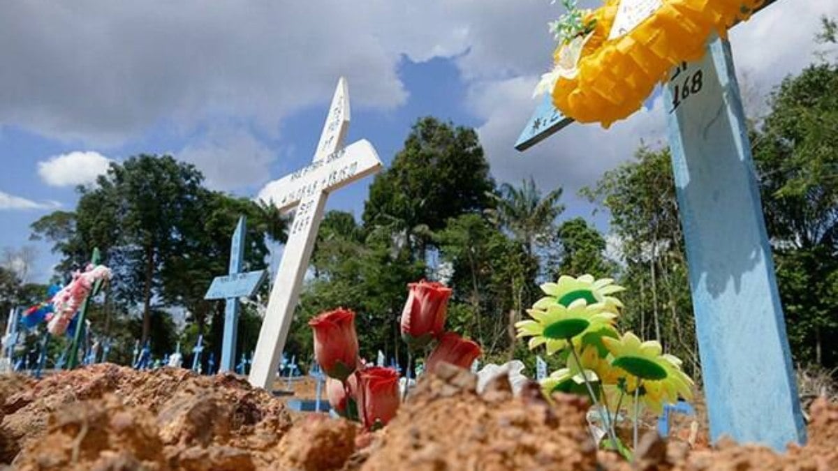 Cemitério Nossa Senhora Aparecida, em Manaus (imagem ilustrativa)