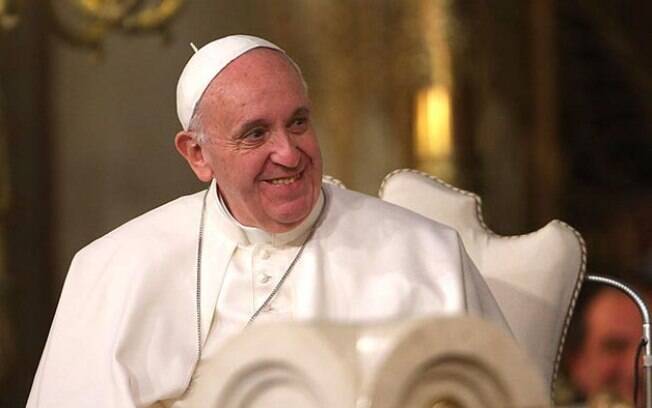 'O mercado não resolve tudo', afirma Papa Francisco em crítica ao capitalismo neoliberal