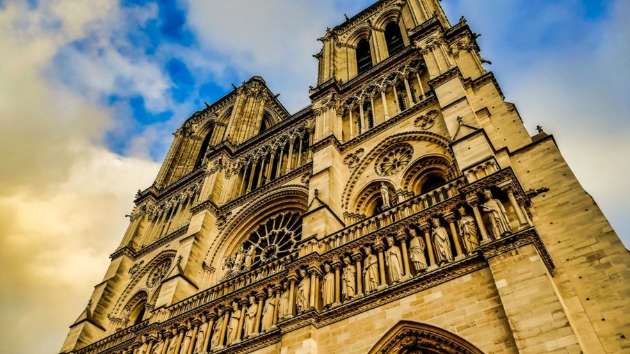 Catedral Notre-Dame lidera turismo na França pós-incêndio Catedral Notre-Dame lidera turismo na França pós-incêndio