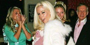 Ex-coelhinha da Playboy reage a críticas sobre envelhecimento