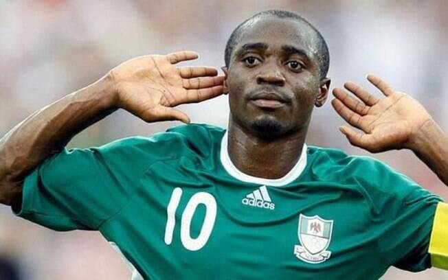 Atacante Isaac Promise era o capitão da Nigéria nos Jogos Olímpicos de 2008, em Pequim