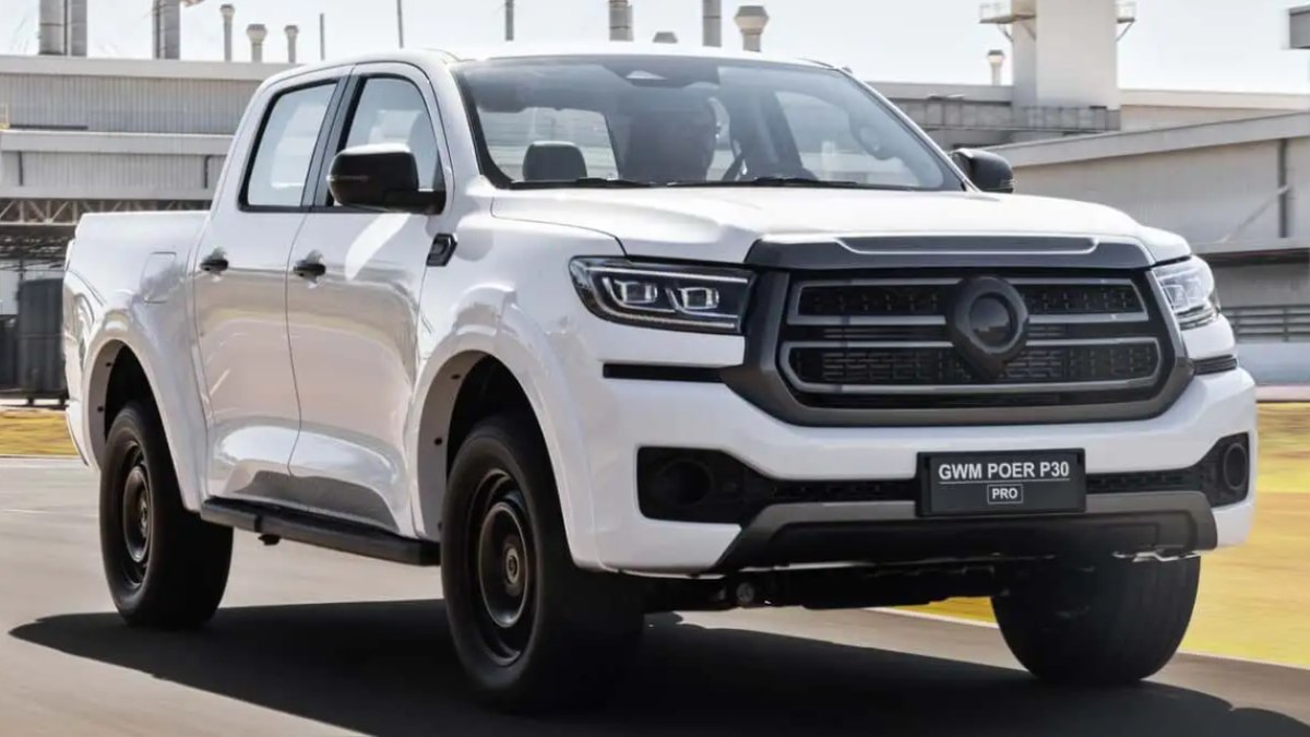Nova versão da GWM Poer P30 Pro chega ao Brasil