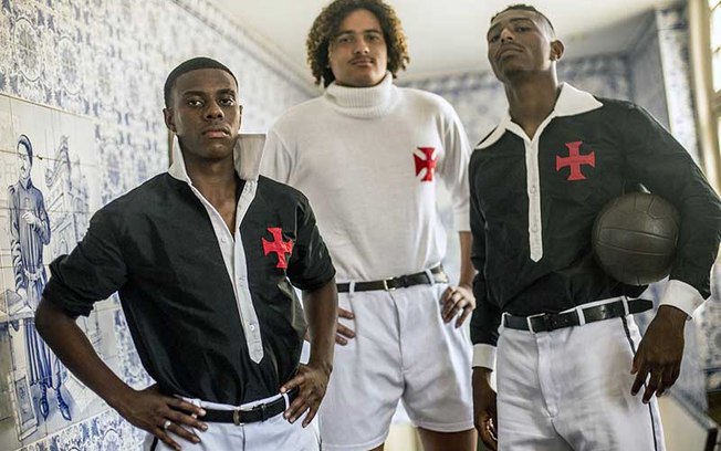 Vasco realiza exposição em homenagem aos 100 anos dos Camisas Negras