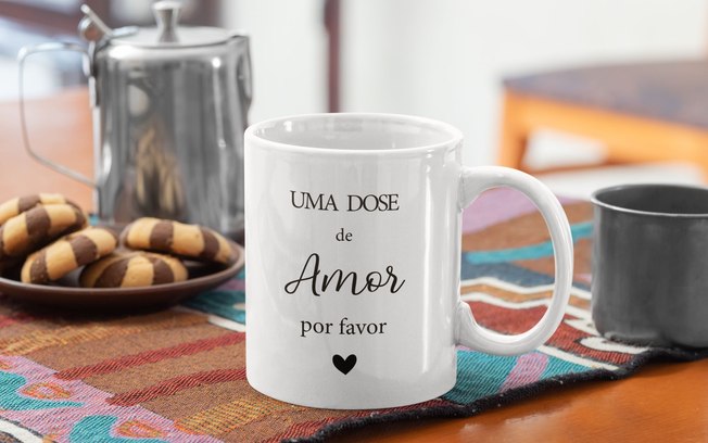 Loja aposta em canecas com estampas temáticas Loja aposta em canecas com estampas temáticas