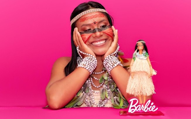 Celebrando seus 65 anos, Barbie cria primeira boneca inspirada em uma indígena brasileira