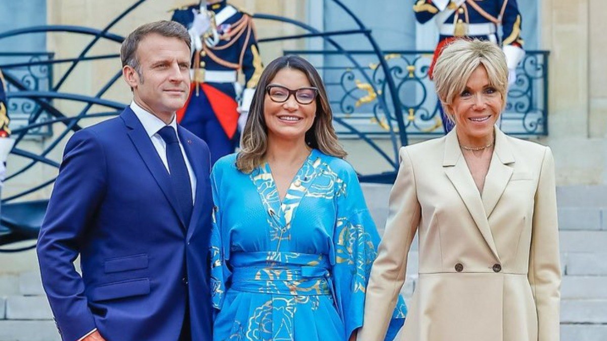 Janja da Silva com Emmanuel e Brigitte Macron, em Paris