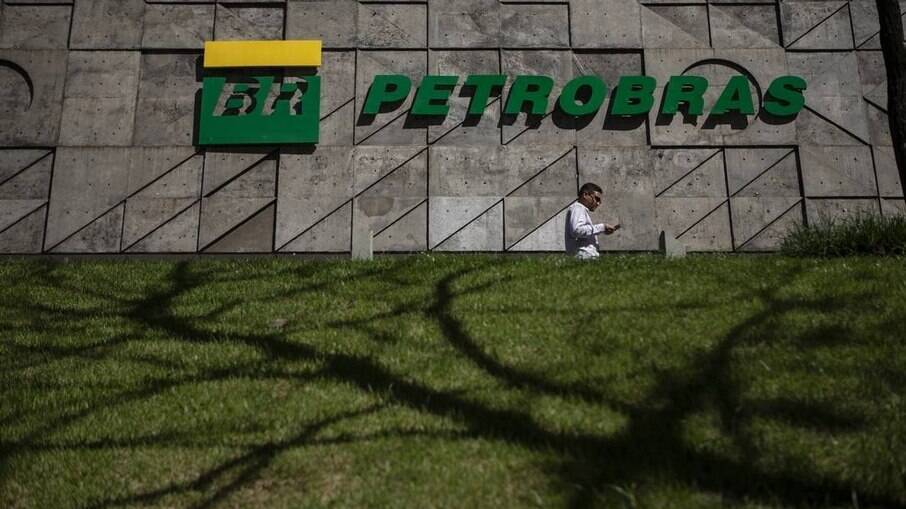 Ministério busca nome para presidir conselho da Petrobras