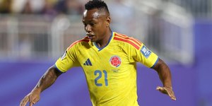 Ex-Grêmio é atacado após ser vilão de eliminação na Copa do Mundo