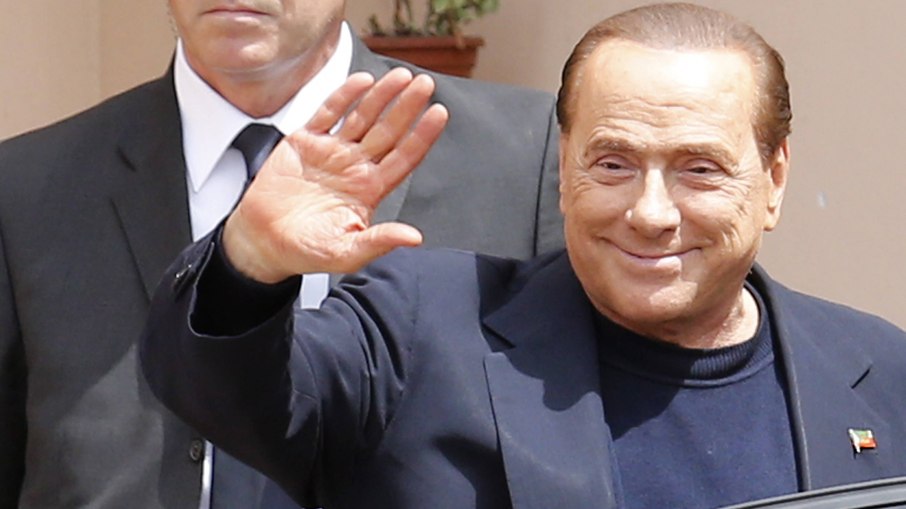 Berlusconi terá velório privado por decisão da família