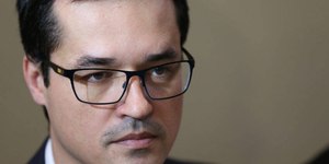 TSE adia julgamento de Dallagnol