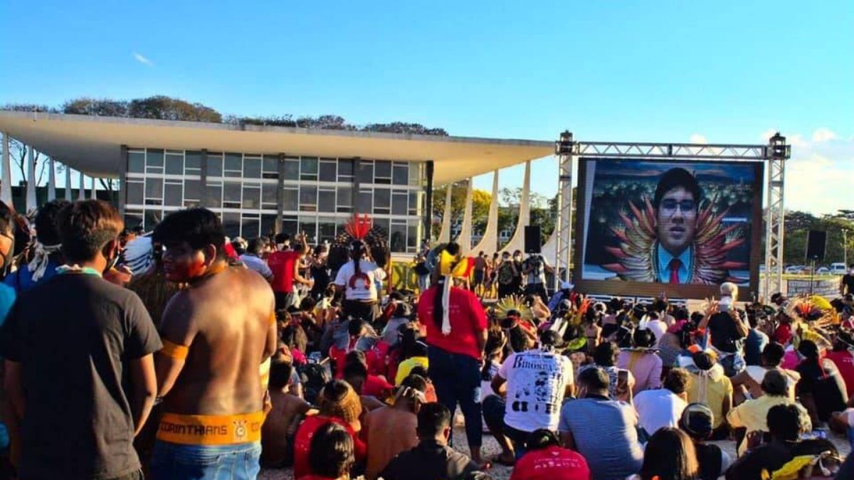 Indígenas estão acampados em Brasília para acompanhar votação do Marco Temporal