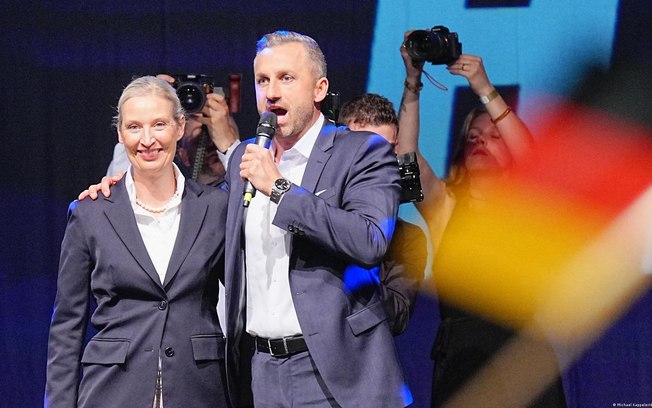 Siegmund, da AfD, minimizou, após a vitória eleitoral, os alertas sobre uma possível queda nos investimentos na Saxônia-Anhalt Siegmund, da AfD, minimizou, após a vitória eleitoral, os alertas sobre uma possível queda nos investimentos na Saxônia-Anhalt