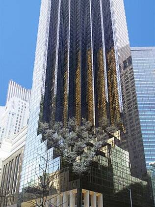 A famosa Trump Tower – que tem nada menos que 68 andares em plena Quinta Avenida