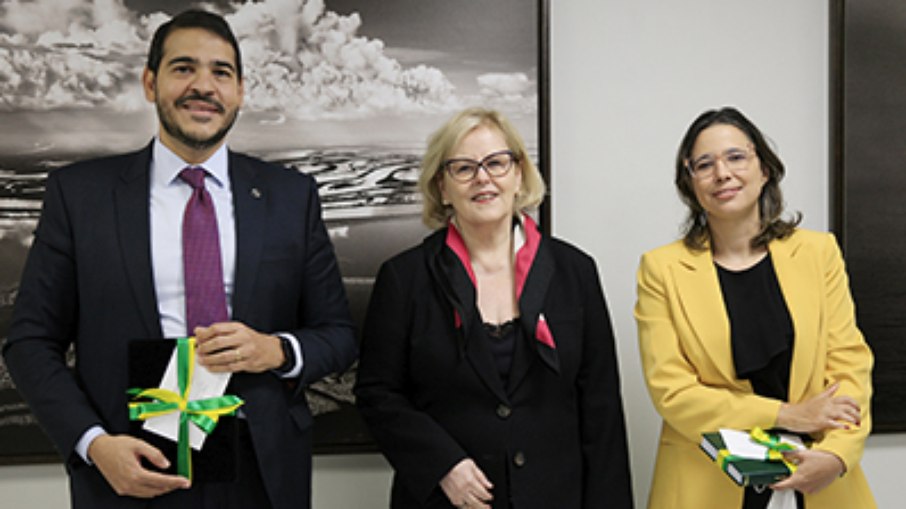 Encontro entre advogado-geral da União e Rosa Weber