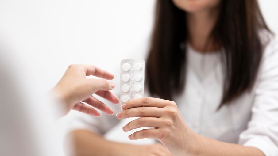 Brasil recebe medicamento inovador contra câncer de mama no SUS Brasil recebe medicamento inovador contra câncer de mama no SUS