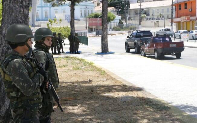 Exército foi enviado ao Rio Grande do Norte para reforçar o trabalho da Polícia Militar no Estado