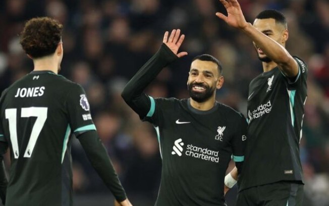 Salah foi mais uma vez o maestro do Liverpool