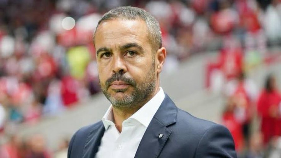 Negociação emperra, e Braga não irá liberar técnico Artur Jorge ao Botafogo, diz jornal português