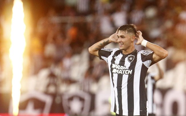 Botafogo recebe o Universitário e tenta primeira vitória na Libertadores